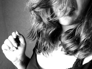 دردشة الفيديو المثيرة LedyVoice