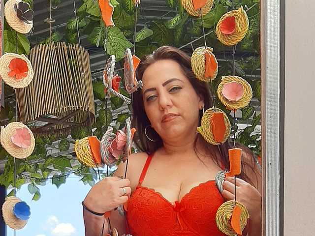 صورة الملف الشخصي LeilaSmith