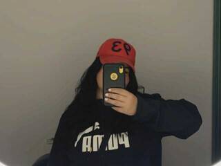 دردشة الفيديو المثيرة LeilaSweetCat