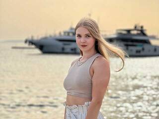 دردشة الفيديو المثيرة LenaPaul88