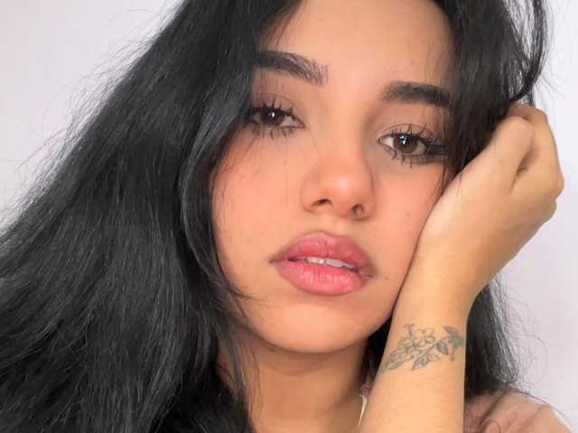 صورة الملف الشخصي LennahDavies