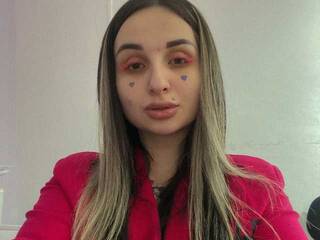 دردشة الفيديو المثيرة LeraPinkovaya