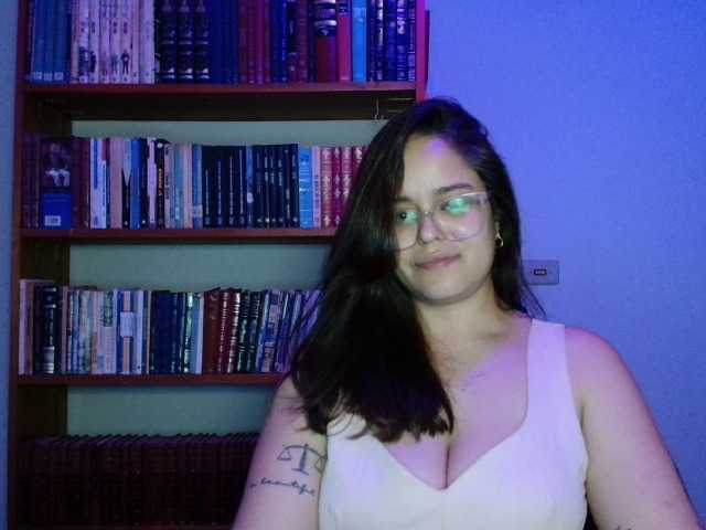 لقطات البث Leticia22