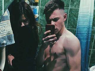 دردشة الفيديو المثيرة LexVuzzi