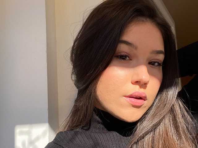 صورة الملف الشخصي LexyApril
