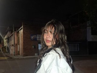 دردشة الفيديو المثيرة LiaTeylor