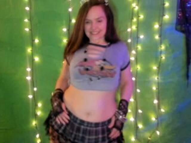 لقطات البث LICKaNIKKI