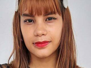 دردشة الفيديو المثيرة lightblue