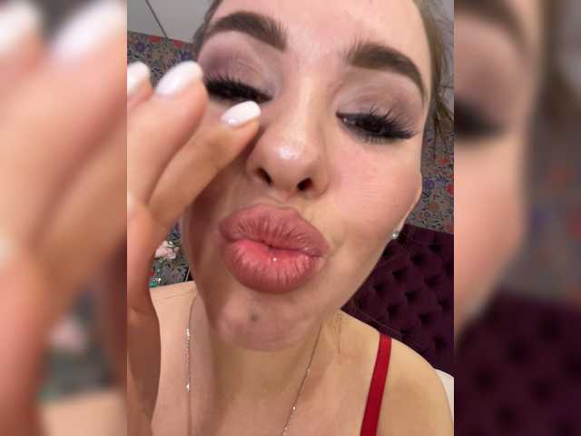 لقطات البث LikaVika
