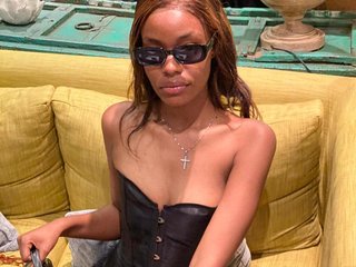 دردشة الفيديو المثيرة Lillie-03