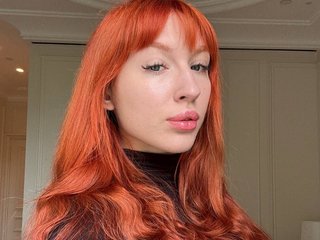 دردشة الفيديو المثيرة LillyMays