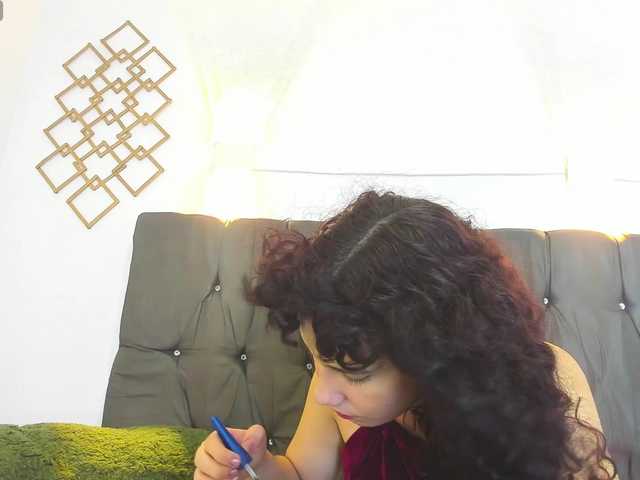 لقطات البث Lily-LatinGirl