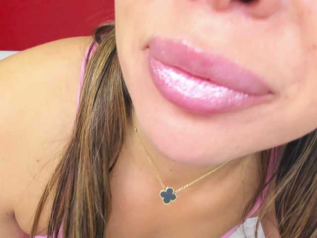 لقطات البث LilyJay