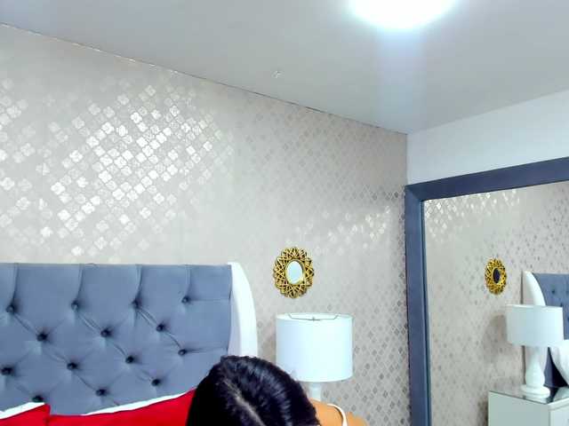 لقطات البث LilyMiler