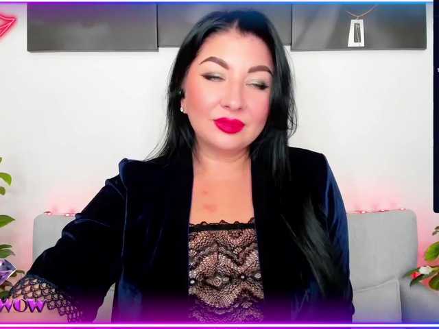 الصور Lina-Wow Hello, I'm Lina! I love your vibrations, Lovense in me) from 2 tk, before private write in a personal, privates from 5 minutes less to a ban, I don’t show anything without tokens. WE HAVE FUN?
