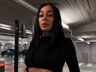 دردشة الفيديو المثيرة LinaKissMe