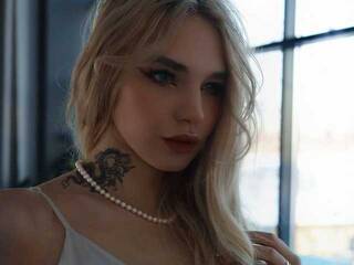 دردشة الفيديو المثيرة LinaMorgan