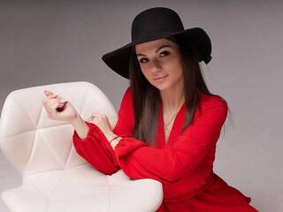 دردشة الفيديو المثيرة LinaSummer