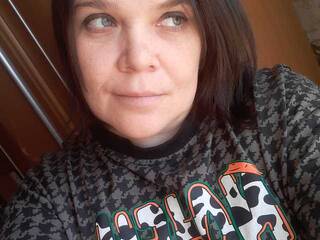 دردشة الفيديو المثيرة LINDAbv