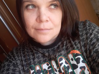 دردشة الفيديو المثيرة LINDAbv