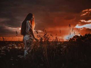 دردشة الفيديو المثيرة LindaMiller