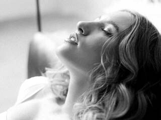 دردشة الفيديو المثيرة LisaFoxy