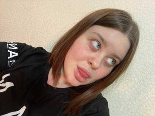 دردشة الفيديو المثيرة LisaDia