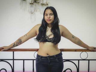 دردشة الفيديو المثيرة LISSMOVA