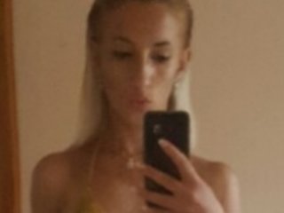 صورة الملف الشخصي LittleMila98