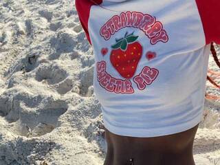 دردشة الفيديو المثيرة LittleMisscharming