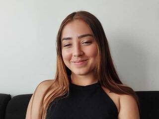 دردشة الفيديو المثيرة littlepaty