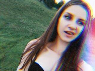 دردشة الفيديو المثيرة littlerocket