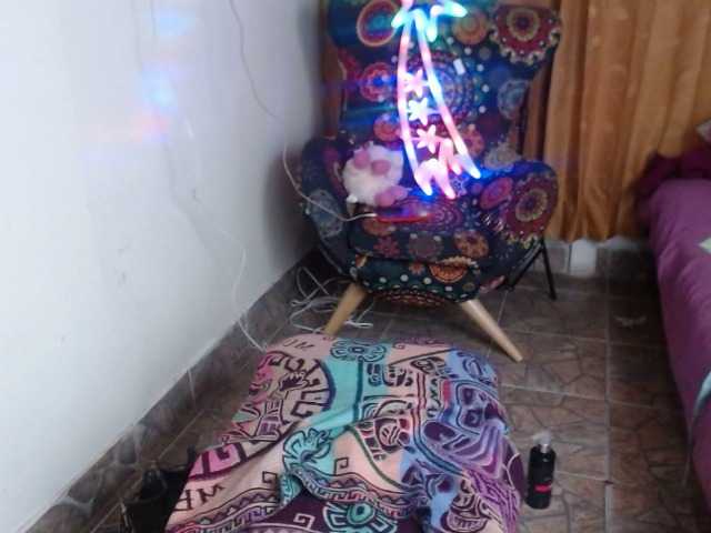 لقطات البث Littlesara97