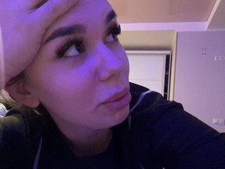 دردشة الفيديو المثيرة LEYLA_FOXY