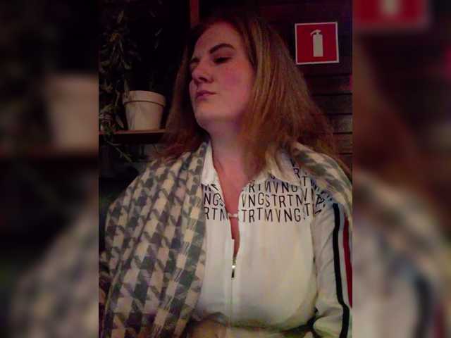 لقطات البث LizaCakes