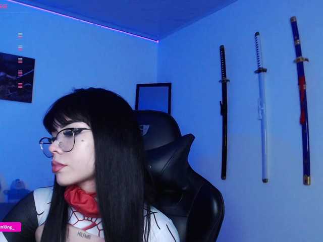 لقطات البث LizzieJohnson