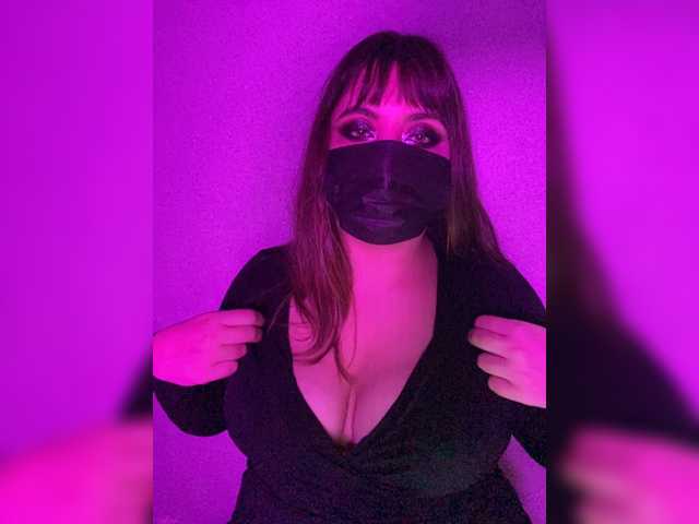 لقطات البث lizzyMeoww