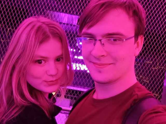 صورة الملف الشخصي Emma_Peter