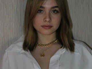 دردشة الفيديو المثيرة LolaBellee