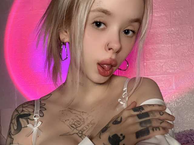 صورة الملف الشخصي LolaBunnya