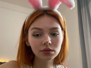 دردشة الفيديو المثيرة LolaRedBunny