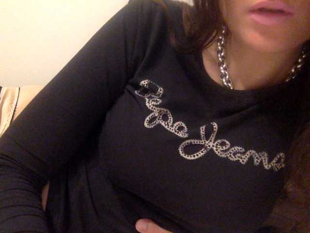 لقطات البث SweetLoLi