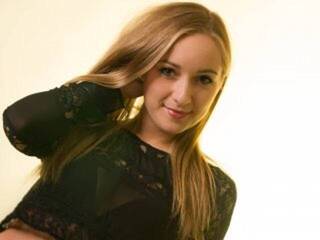 دردشة الفيديو المثيرة LonelyShandy