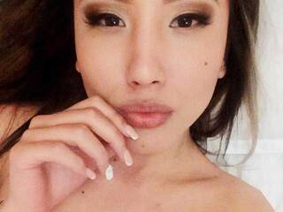 دردشة الفيديو المثيرة Lora-flame