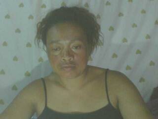 دردشة الفيديو المثيرة LorahXVane