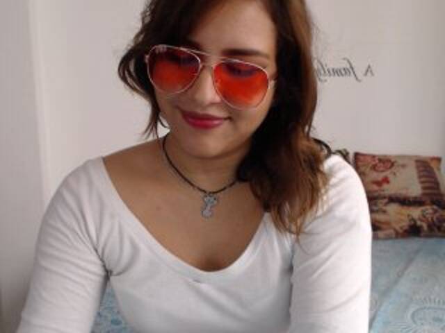 لقطات البث lorirussell