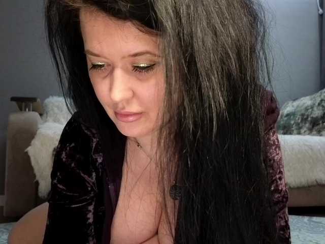 لقطات البث LoveCatsuit