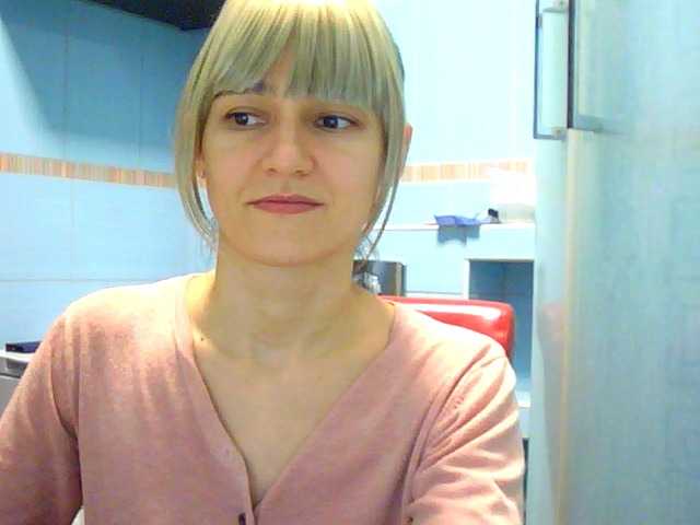 لقطات البث LovelyBlond