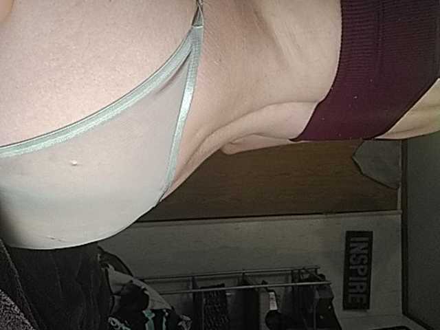 لقطات البث LovelyLakin11