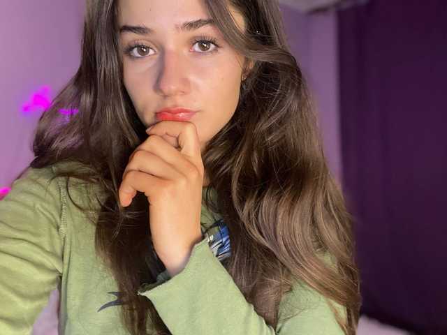 صورة الملف الشخصي Lucie537